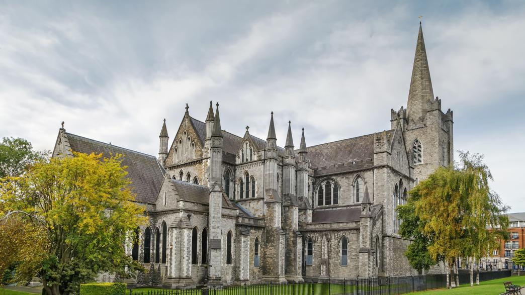 Coach Holidays to UK Heritage Sites | Roberts Holidays