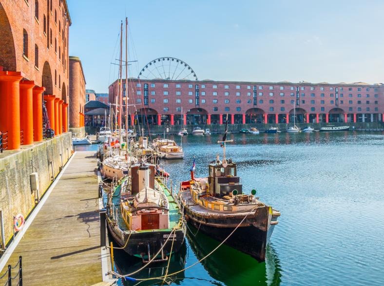 Explore Coach Trips to Liverpool with Roberts Holidays
